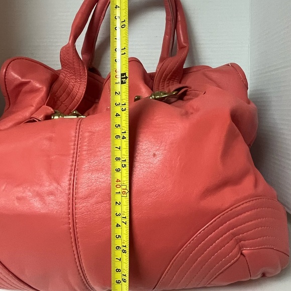 Morgan Oakley Drift Coral Floppy Slouchy Leather Boho Oversize Artsy Coral Bag - Picture 3 of 5